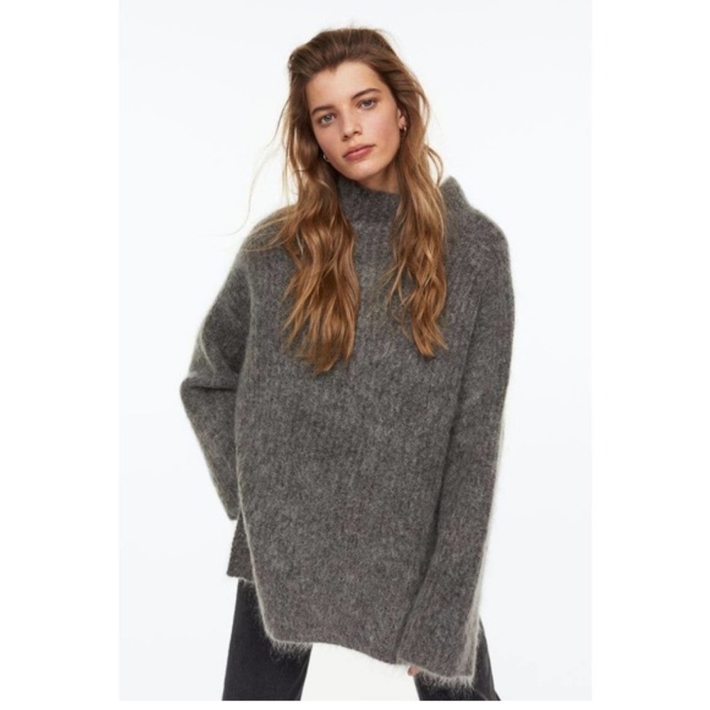 H&M Premium Line Mohair Wool blend Cowl Neck Dark Gray Sweater Size Medium